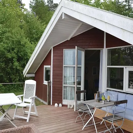 Hébergement de vacances Three-bedroom Holiday Skibby With A Fireplace 04