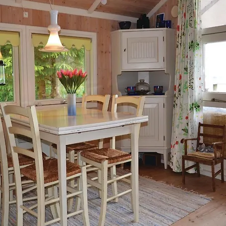 Three-bedroom Holiday Skibby With A Fireplace 04 Hébergement de vacances Frederikssund